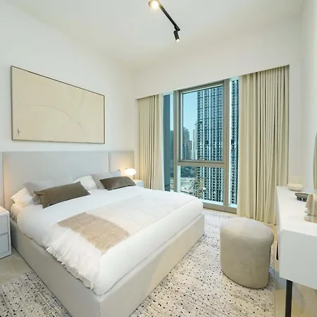 Holiday Retreat At Touching Distance To Burj Khalifa, Downtown Dubai Exterior foto
