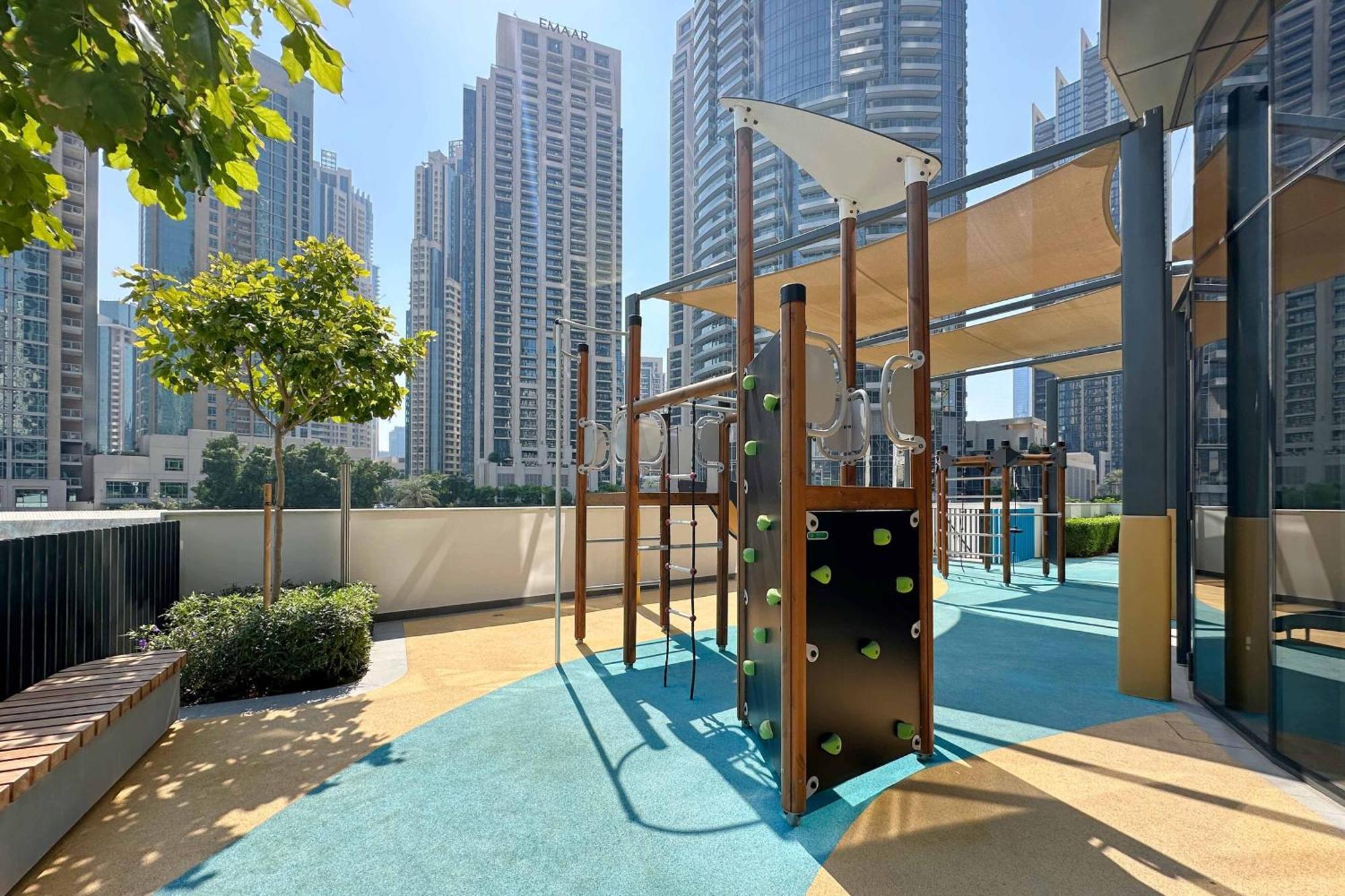 Retreat At Touching Distance To Burj Khalifa, Downtown Dubai